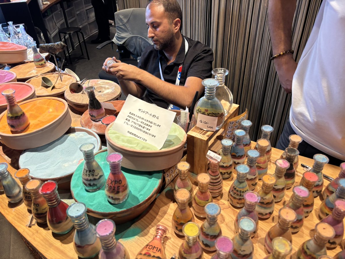 楽しみにしていたヨルダン館にも足を運びました！ 体や服に付かない