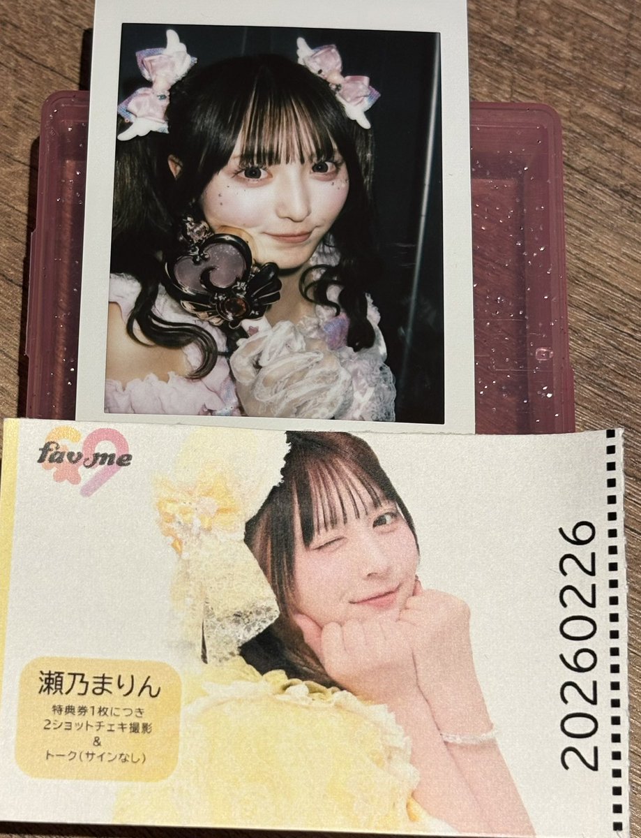 今年初チェキ💛 まあ、まかしゃんもあずちゃもるなちも今年初ですがw