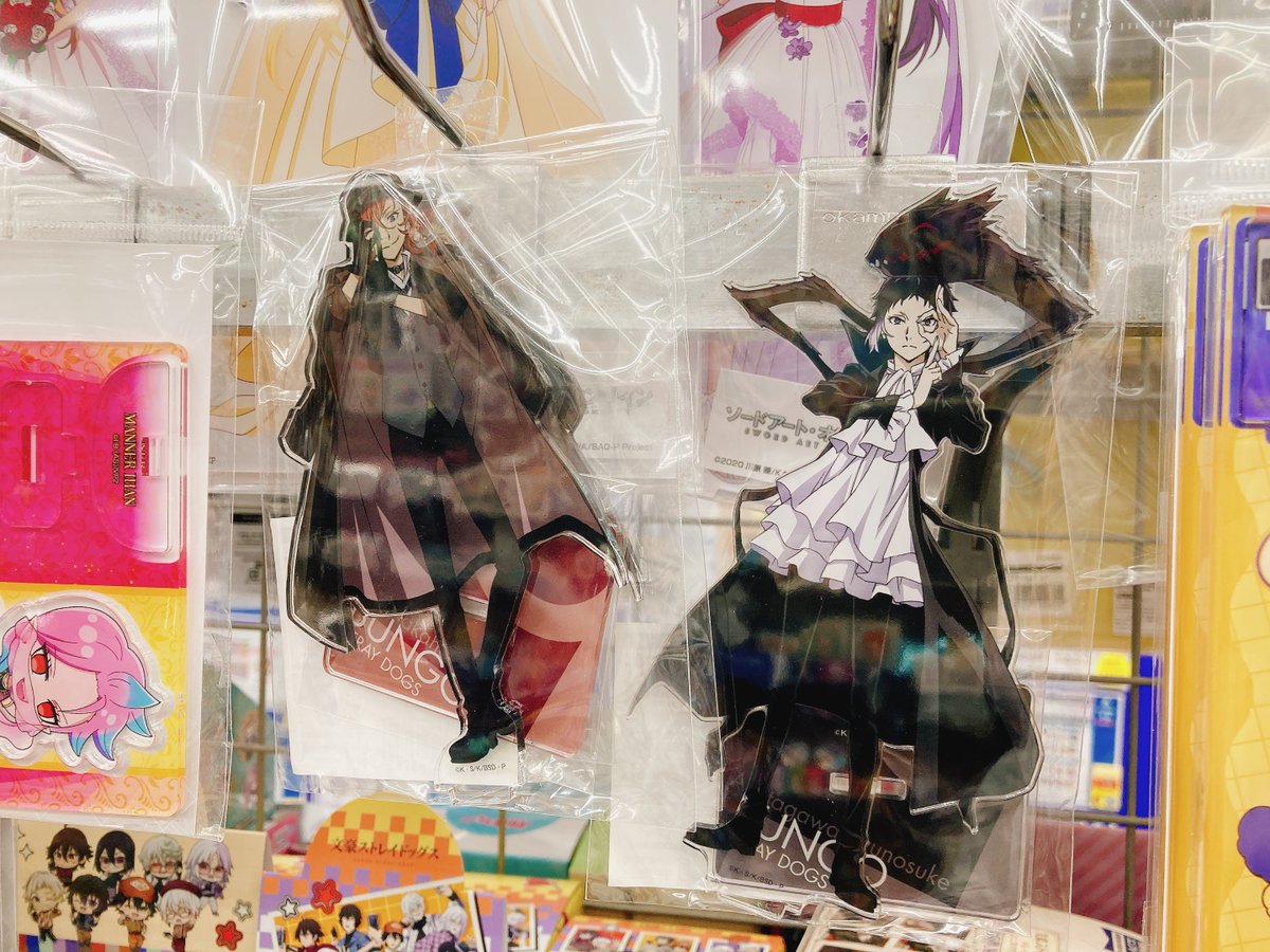 グッズ入荷情報】 ・トレーディングキラキラ缶バッジ AGF2020ver