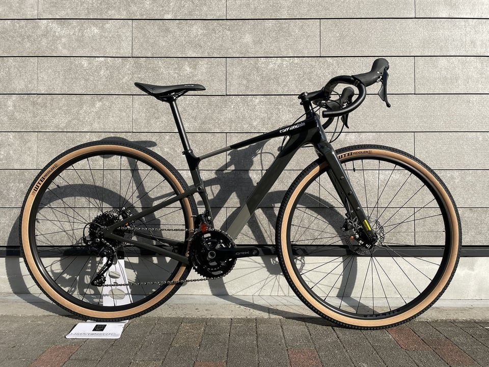 きゅうべえsports】本格カーボングラベルロード Cannondale Topstone