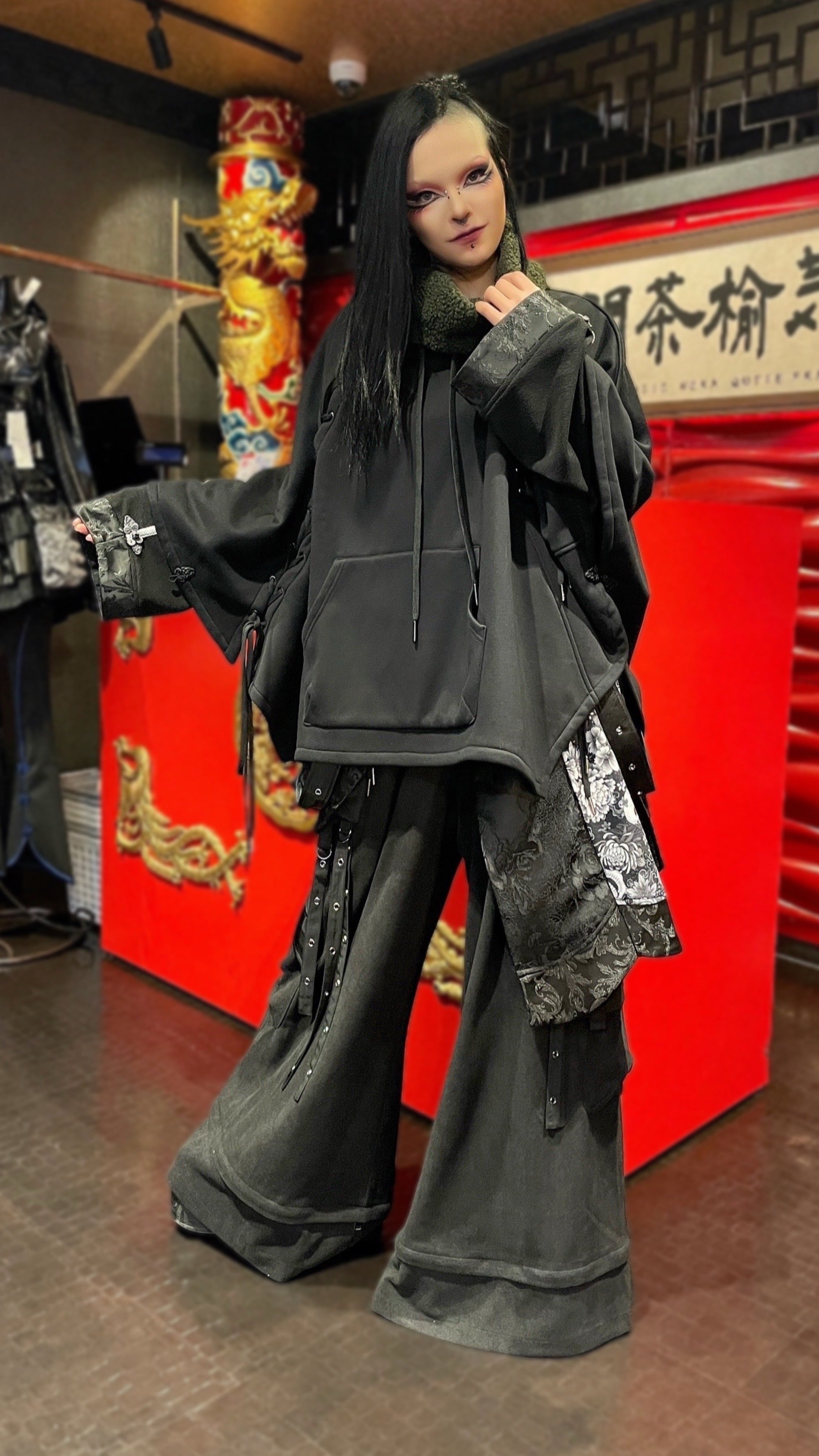 未使用☆キューティーフラッシュ ホルターネックキャミソール 和柄