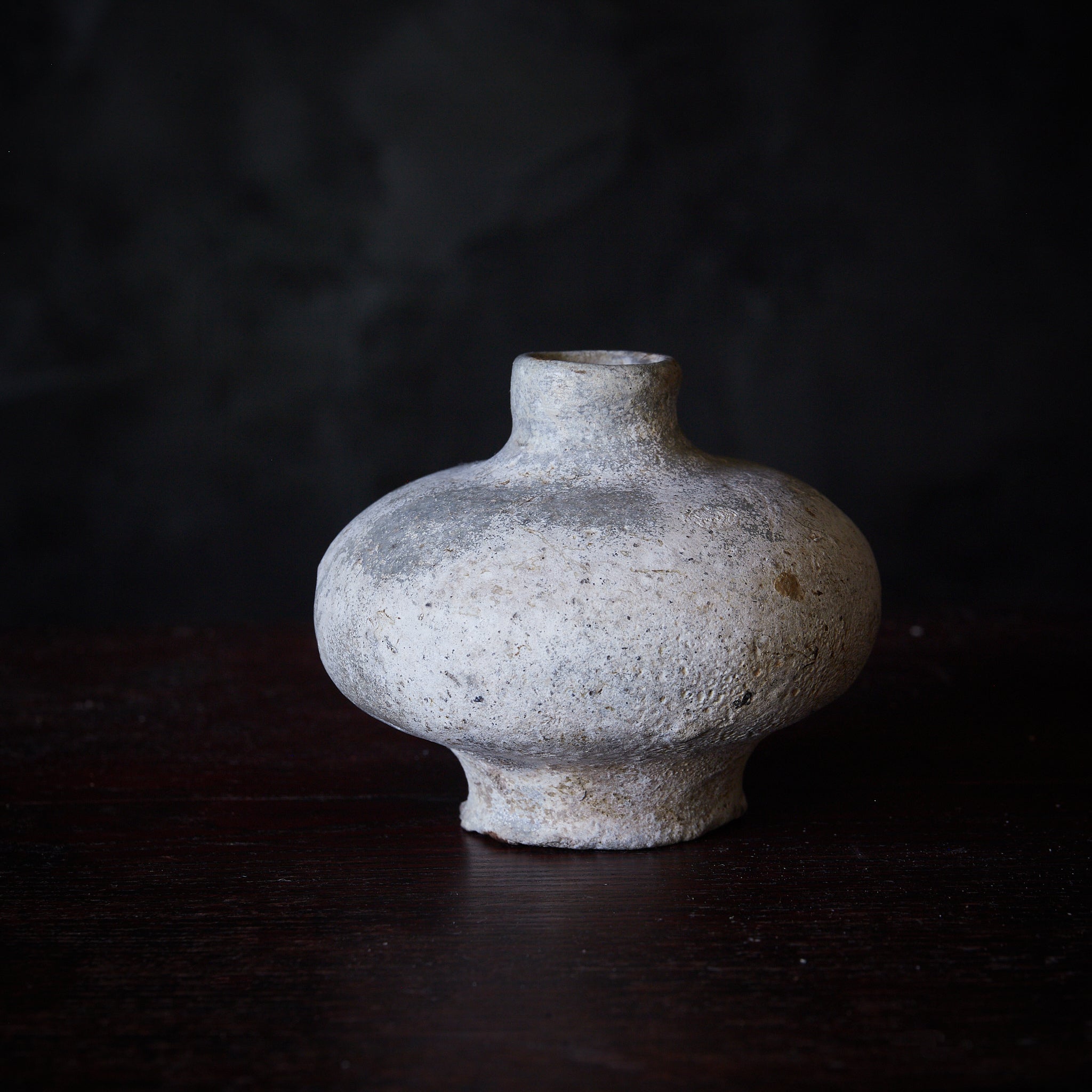 宋胡録（スンコロク） 小壺（中世：12–16世紀） | 入蘆花（ロカニイル）