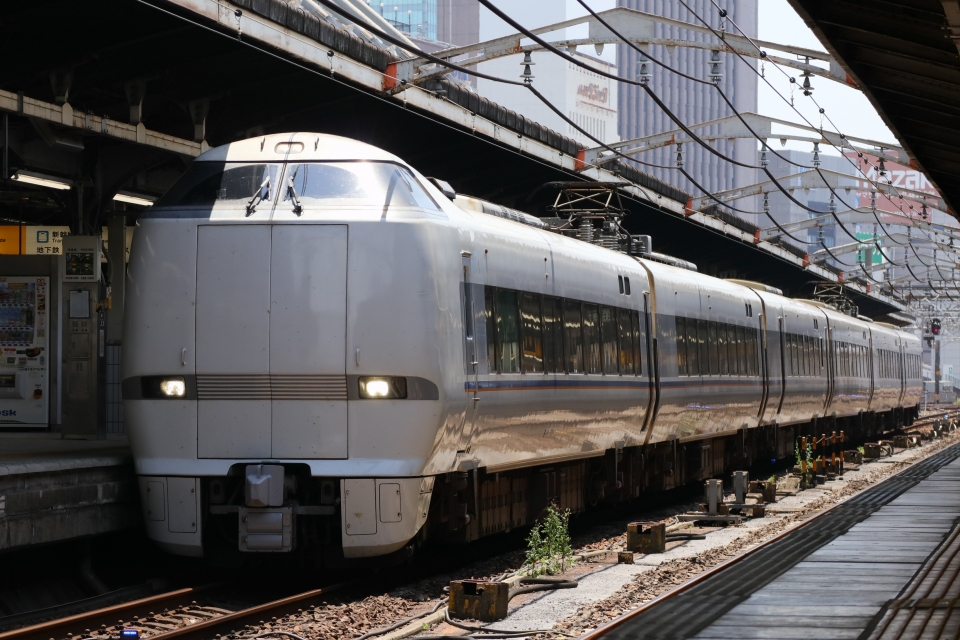 683系N03編成、北越急行→しらさぎ→サンダバカラーに変身