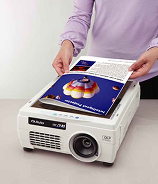 Avio iP-60 プロジェクター 書画カメラ搭載 日本アビオニクス iP-60