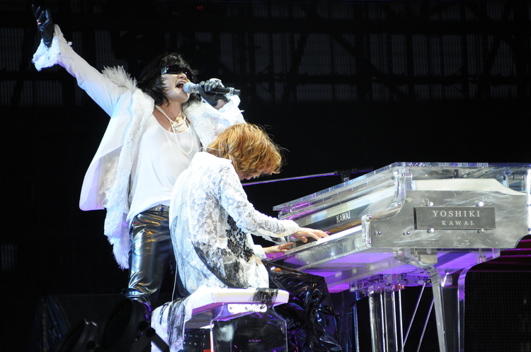 X JAPAN WORLD TOUR Live in YOKOHAMA 超強行突破 七転八起 ～世界に