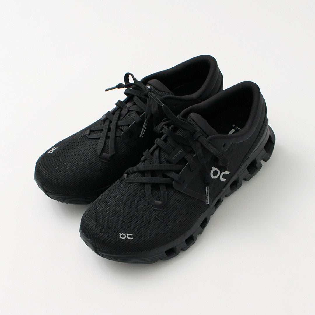 ON（オン） クラウド X 4 / メンズ スニーカー シューズ 靴 軽量 THE