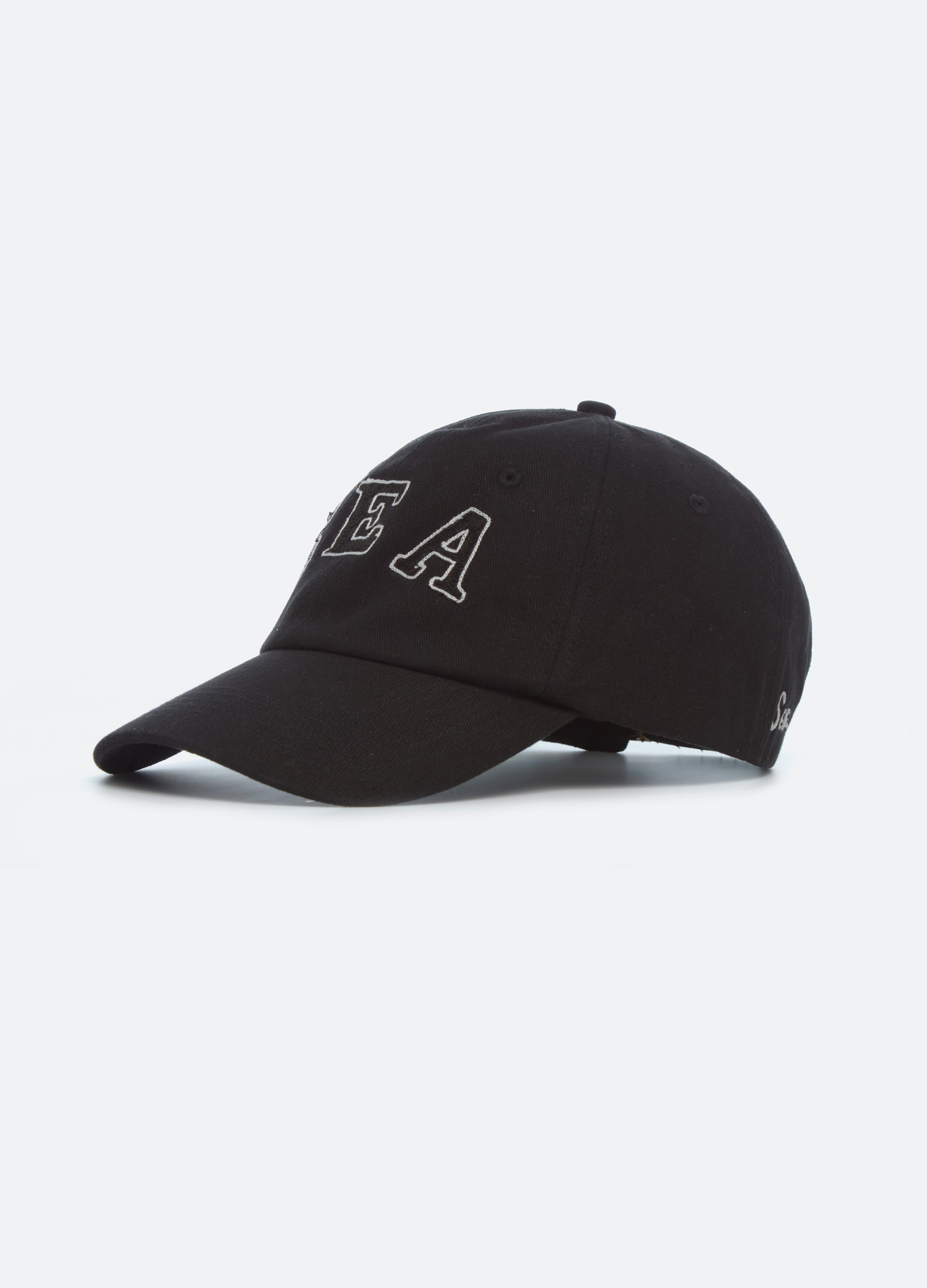Adonis Cap – Sea, New York