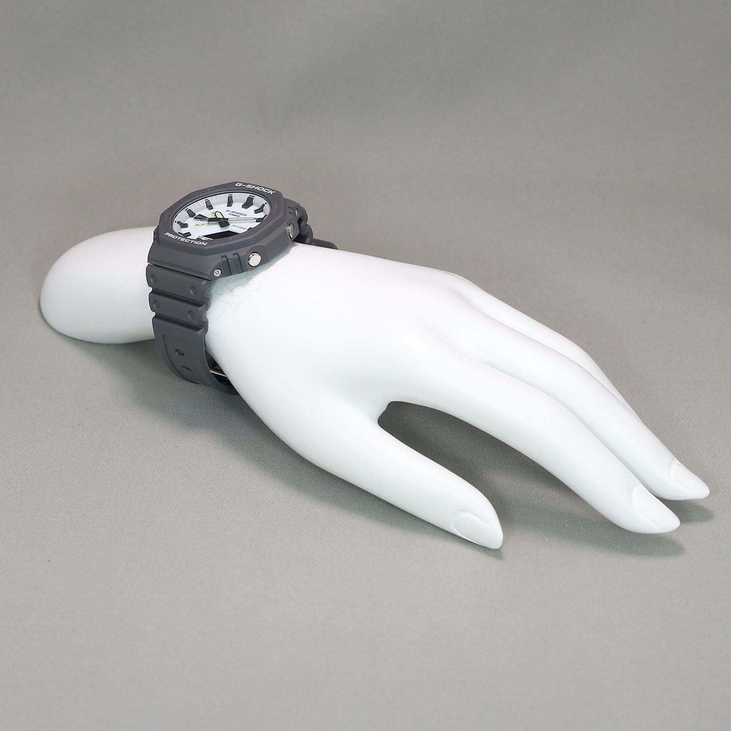 Gショック】HIDDEN GLOW シリーズ / GA-2100HD-8AJF – GQ SHOP