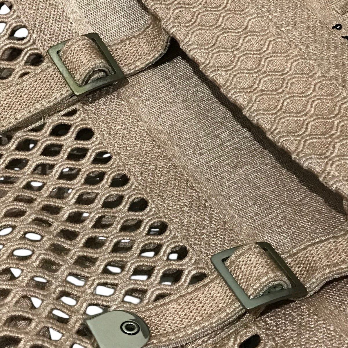 Christian Dior(クリスチャンディオール) ロゴメッシュバッグ ピンク