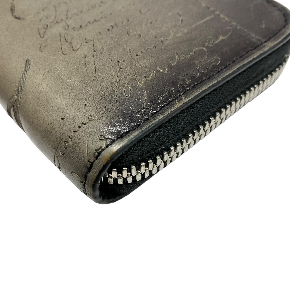 Berluti(ベルルッティ) ワパ スクリットレザージップ付きコインパース