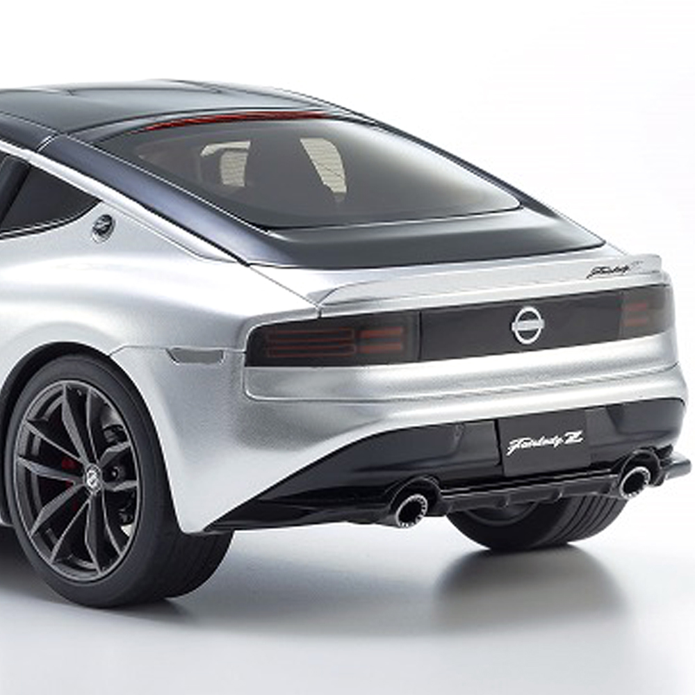 ミニカー 1/18 日産 フェアレディZ シルバー 限定 400個 samurai