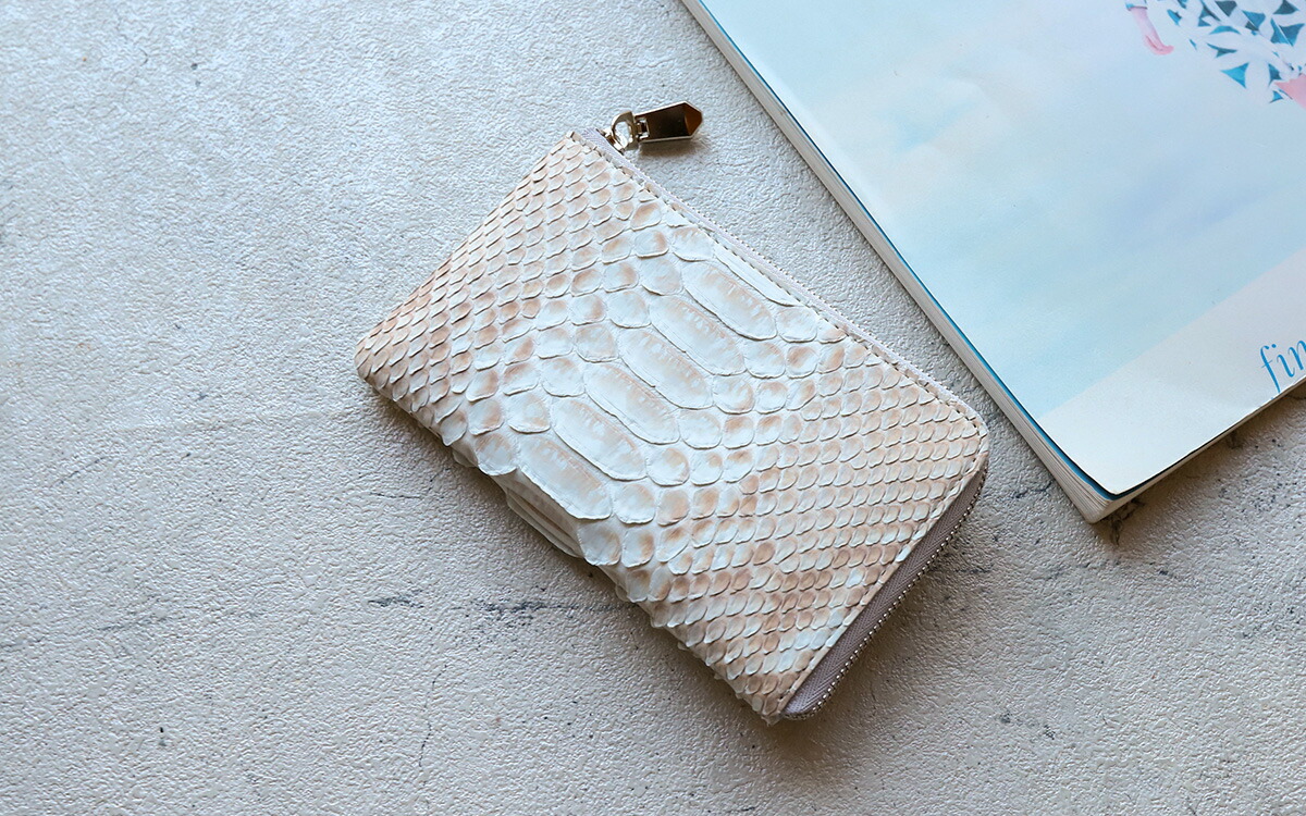 ZOO（ズー） 蛇革 白 ダイヤモンドパイソン L字ファスナー財布 ZMW-028
