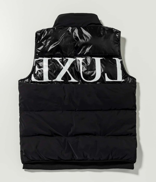 LUXE AKM PLUS バックロゴパデッドベスト メンズ 男性 アウター ゴルフ