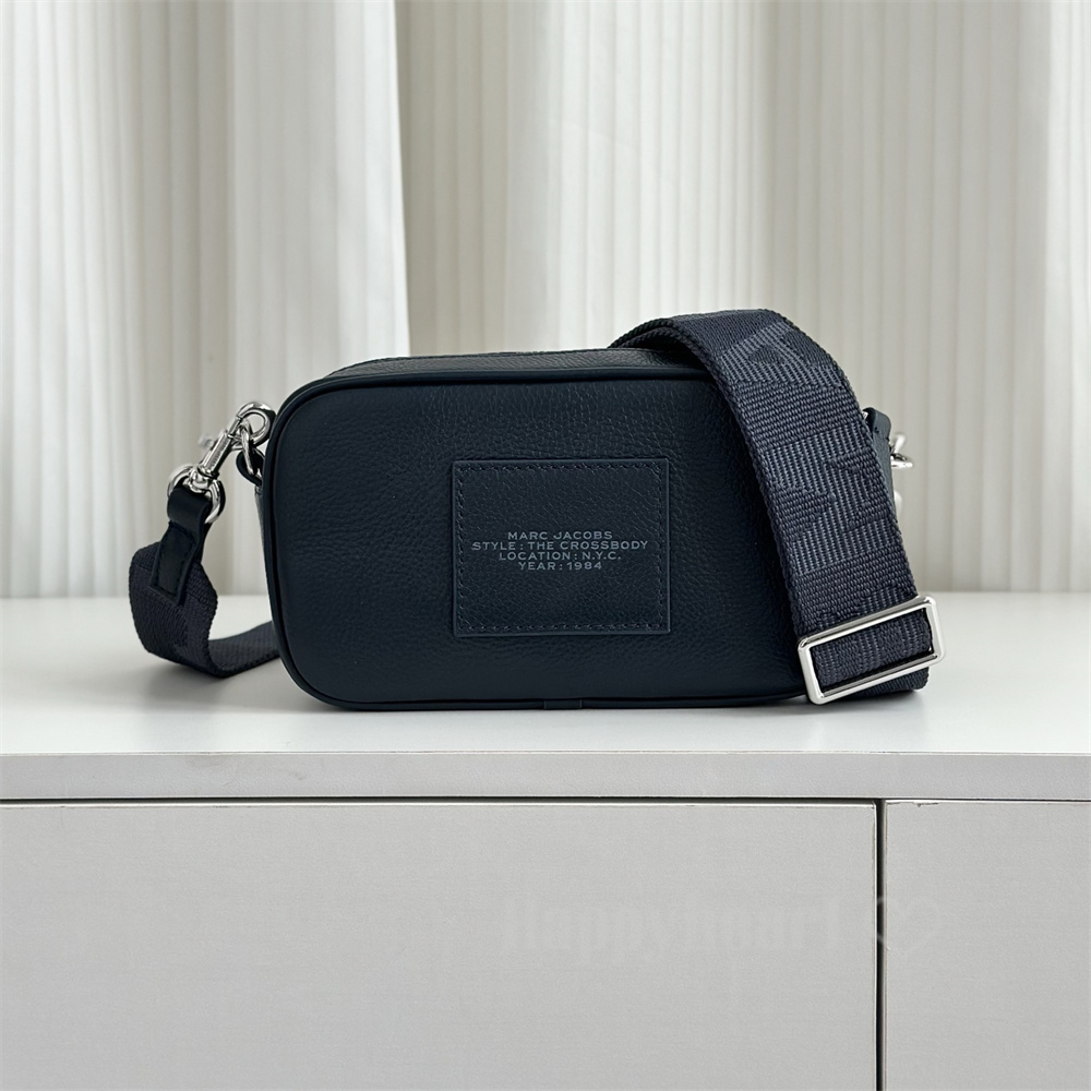 MARC JACOBS（マーク・ジェイコブス） ショルダーバッグ ザ レザー