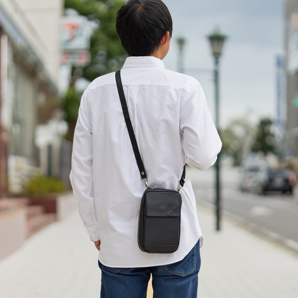 DOUBLES（ダブルス） ショルダーバッグ ミニ バッグ メンズ レディース