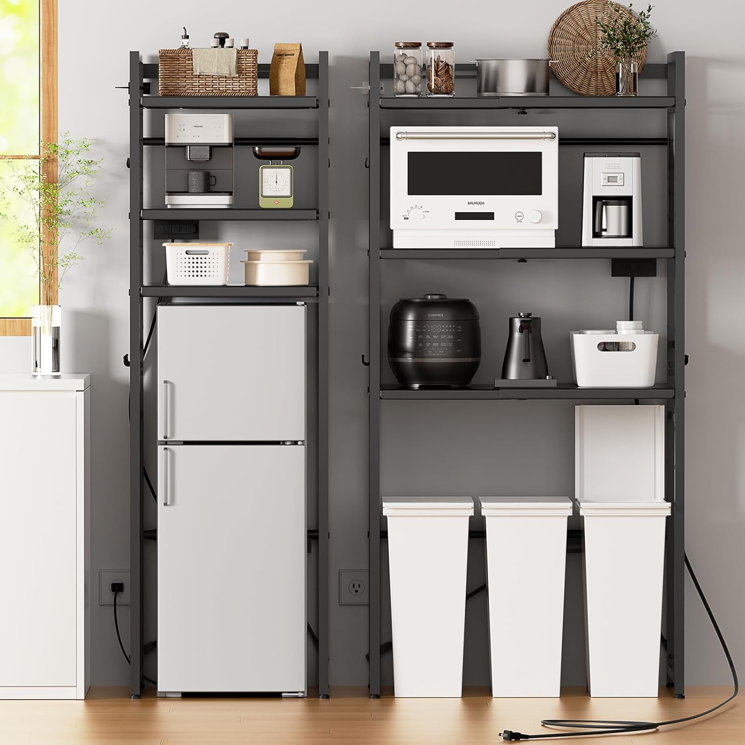 ゴミ箱上ラック 冷蔵庫上ラック 【幅50〜80cm伸縮可・2口コンセント