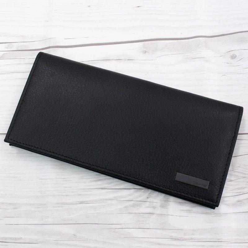 Calvin Klein（カルバン・クライン） CK ロゴプレート 2つ折りロング