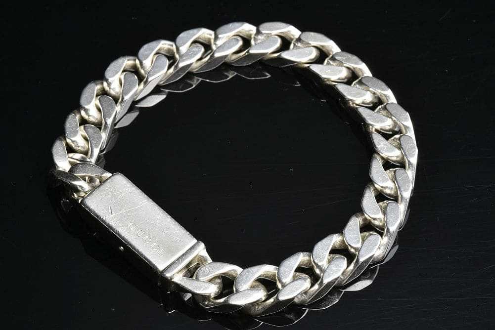 GUCCI（グッチ） グッチロゴ シルバー チェーン ブレスレット AG925