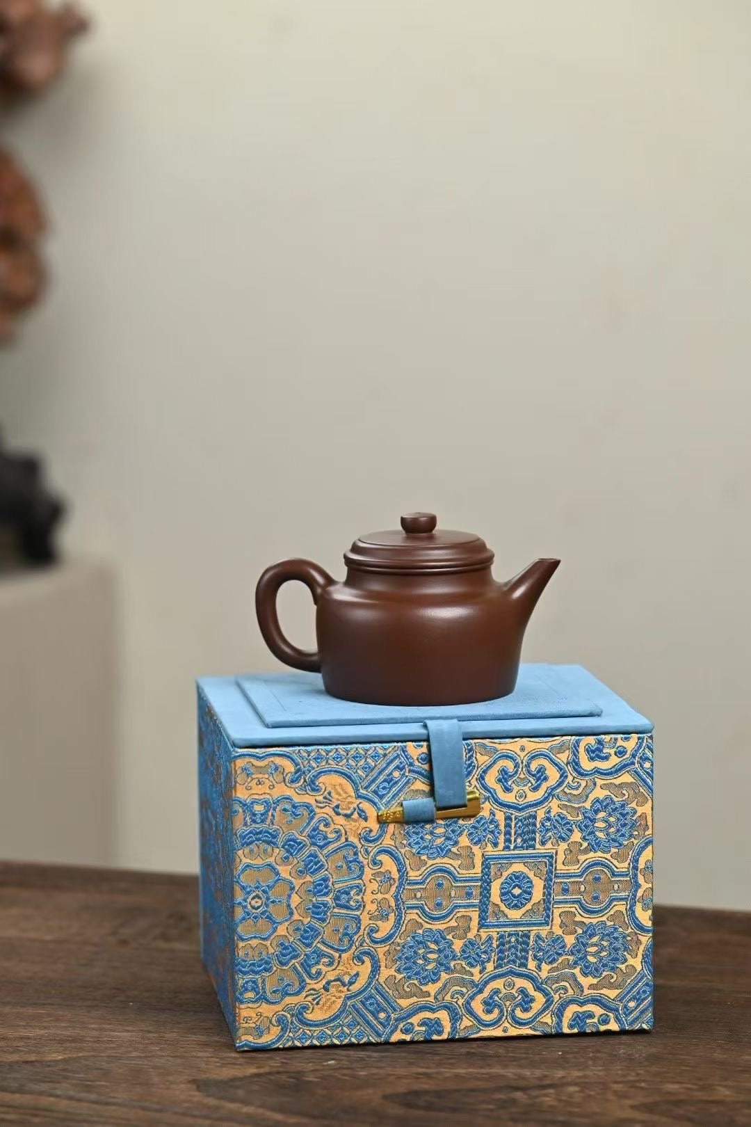 宜興紫砂壷（中国茶器）『剣流徳中』 – 紫砂庵