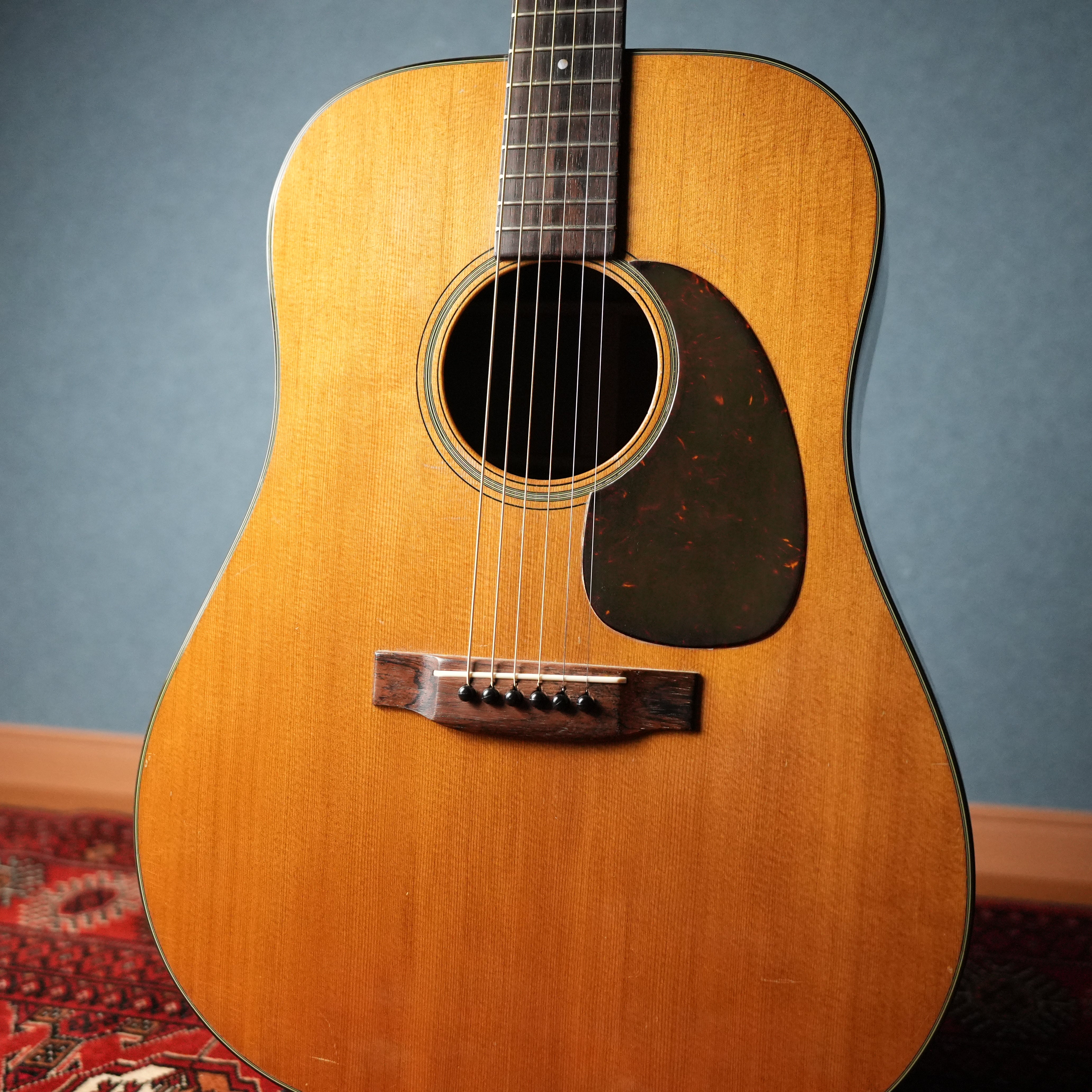 Martin D-18 1954年製 – Sincere Guitars