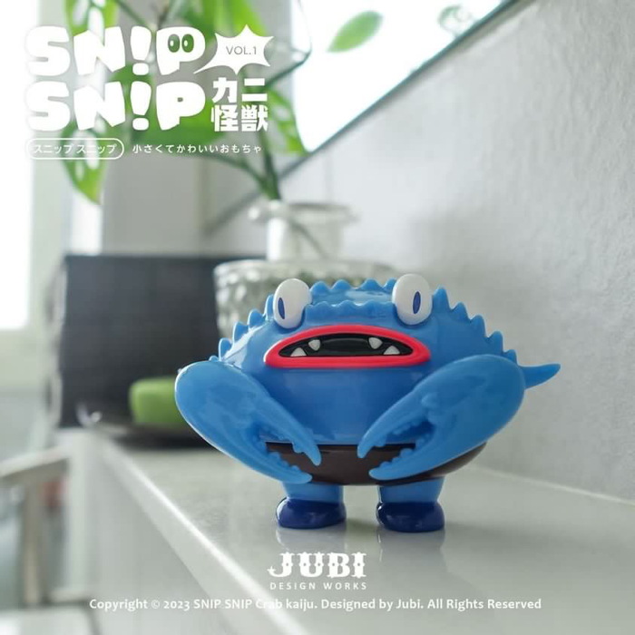国内ではショップ・ELECTRIC TOYS限定でJUBI製「Snip Snip カニ怪獣