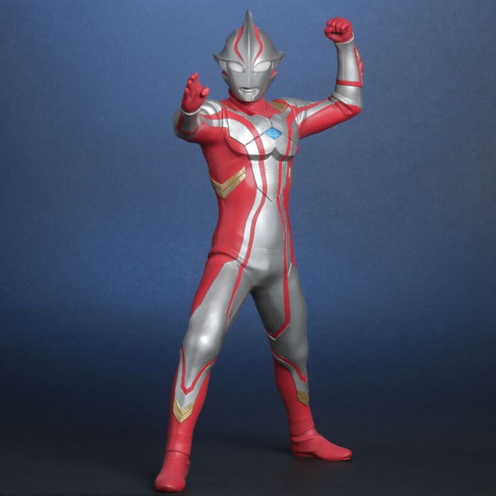 エクスプラスの「ウルトラマンメビウス」が完全新規の「ver.2」として