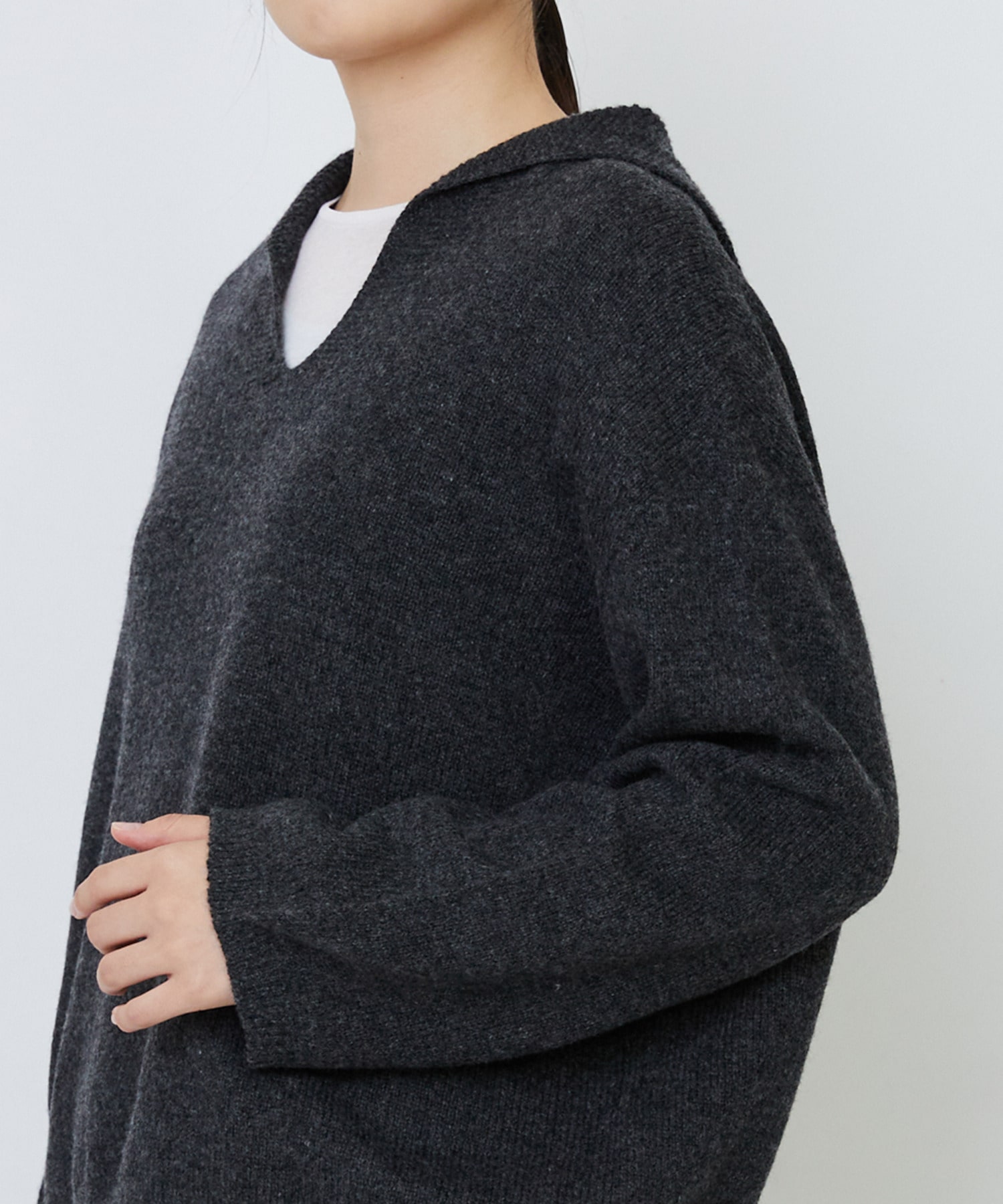 ホールガーメントカシミヤ混天竺セーラーカラープルオーバー｜BIGI