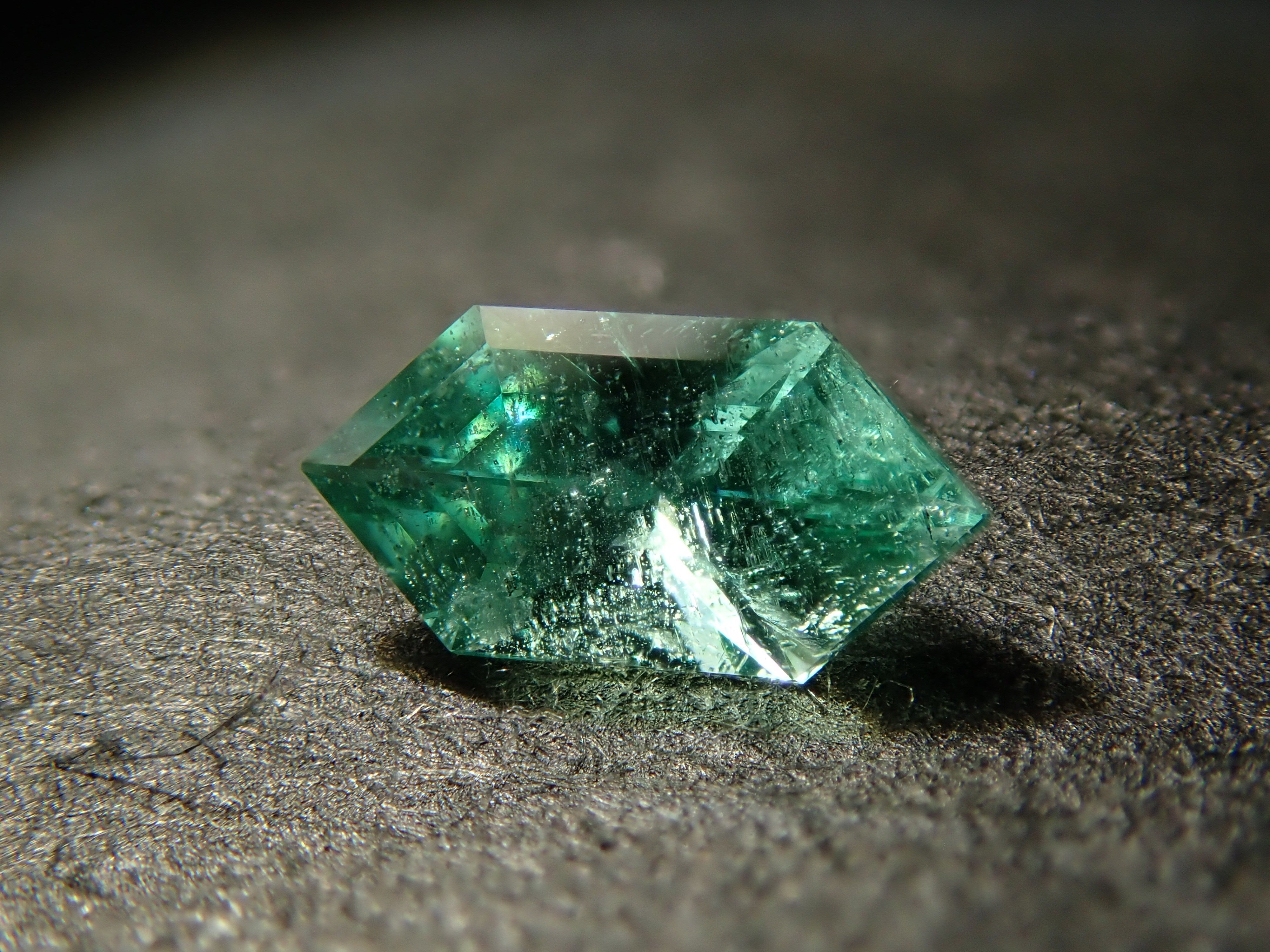 ザンビア産エメラルド 0.138ctルース