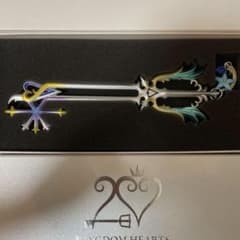 ディズニーアンバサダーホテル キーブレード 約束のお守り - メルカリ