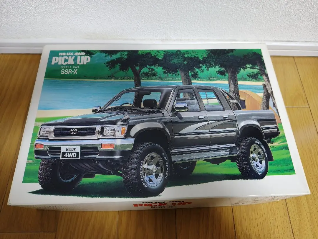 2026年最新】ハイラックス ダブルキャブの人気アイテム - メルカリ