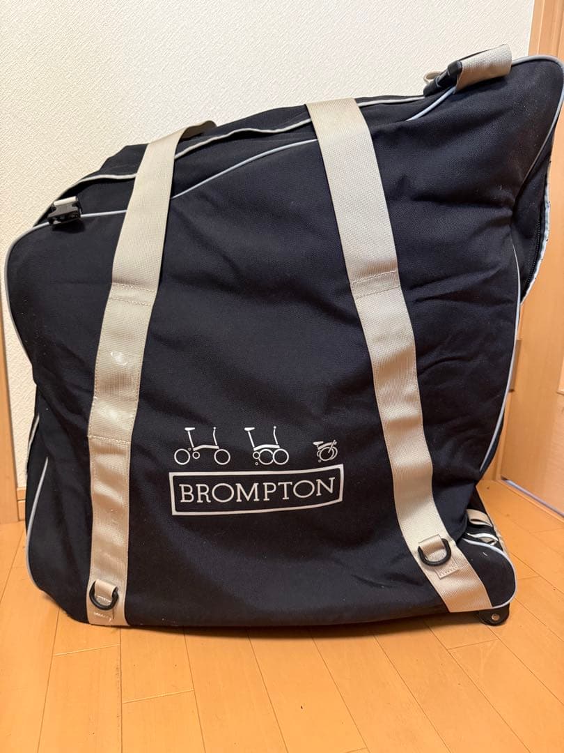 【週末値下中】ブロンプトン　B BAG 純正輪行バッグ