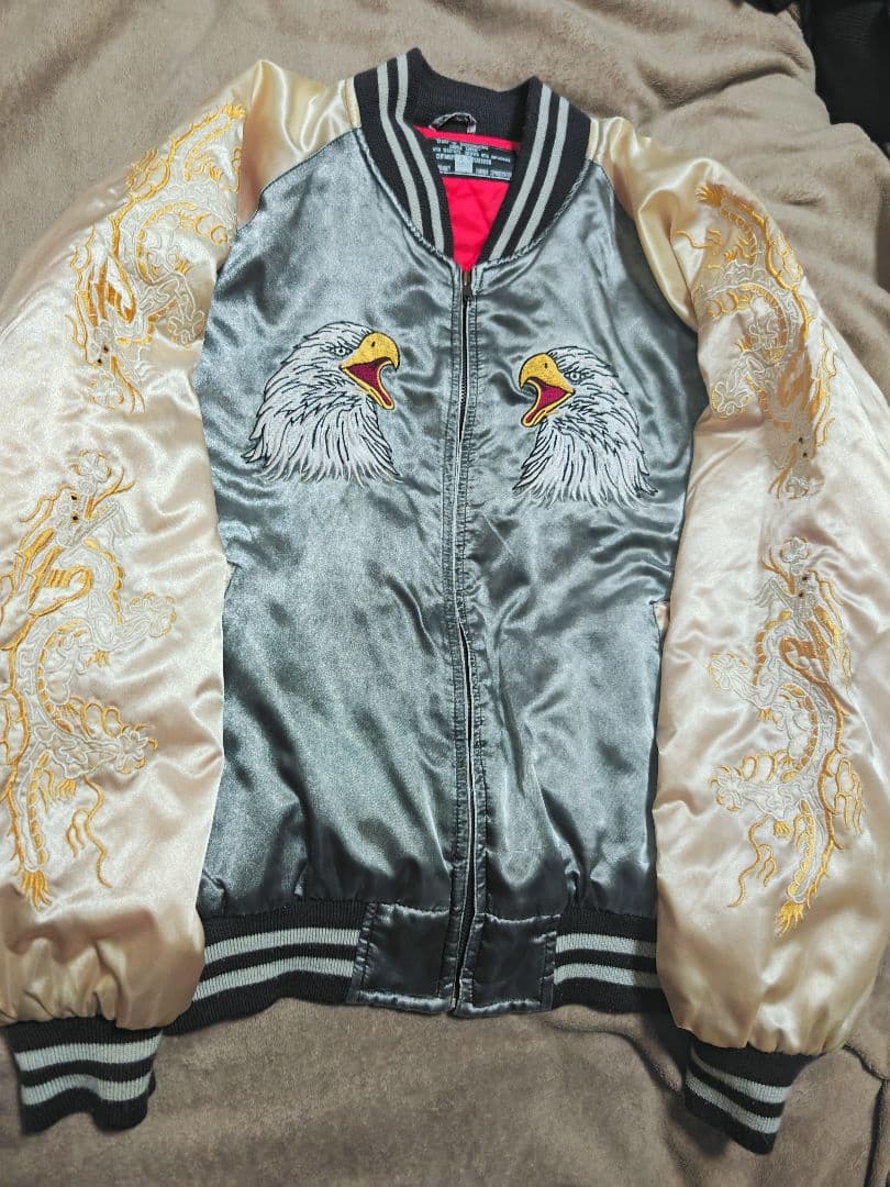 未使用近い Jungle Storm 美品 龍鷲 横須賀 日本限定 スカジャン