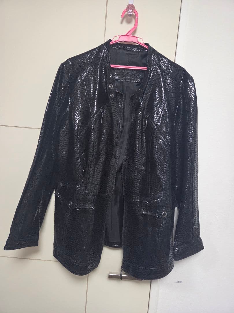 ​【極希少】スネーク型押し パイソン調 レザージャケット ブラック