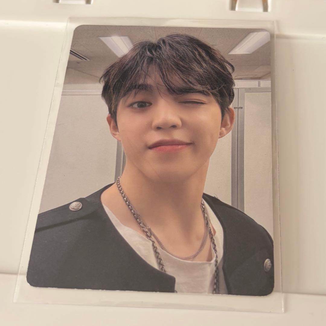 SEVENTEEN Holiday FC更新 トレカ エスクプス SCOUPS M109409610