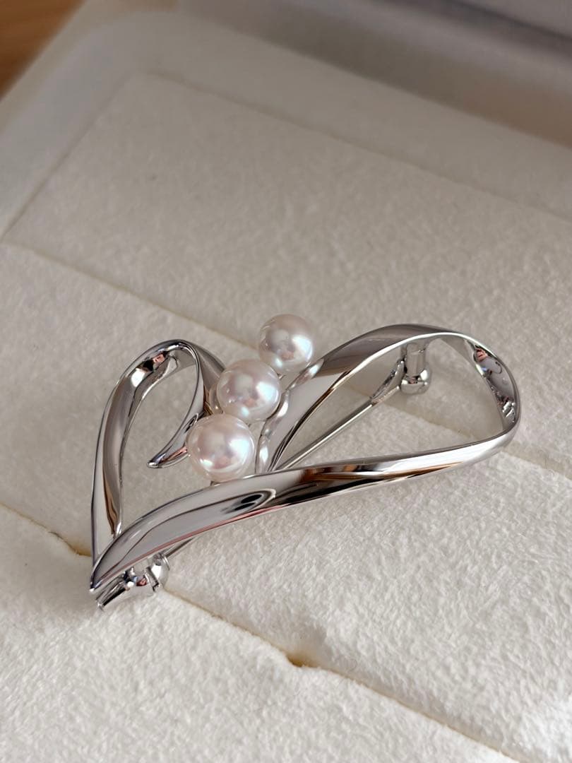 最終価格です❤️【未使用】ミキモトブローチ MIKIMOTO（ミキモト） ブローチ あこや真珠 アコヤ パール K14 新品