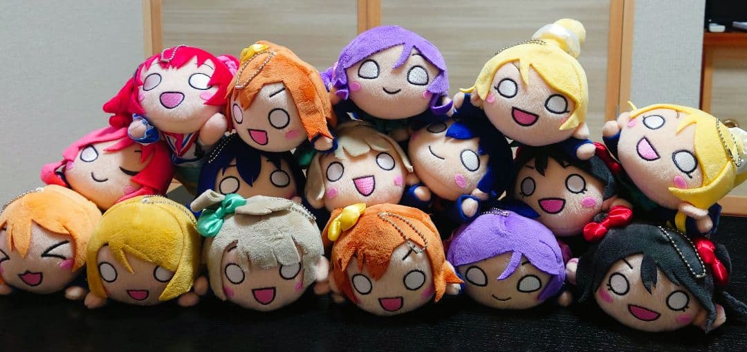 ラブライブ　寝そべり