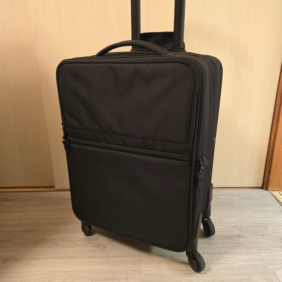 無印良品　半分の厚みで収納できるソフトキャリーケース　小型　36L　ブラック　黒 無印良品】半分の厚みで収納できるソフトキャリーバッグの7つの特徴