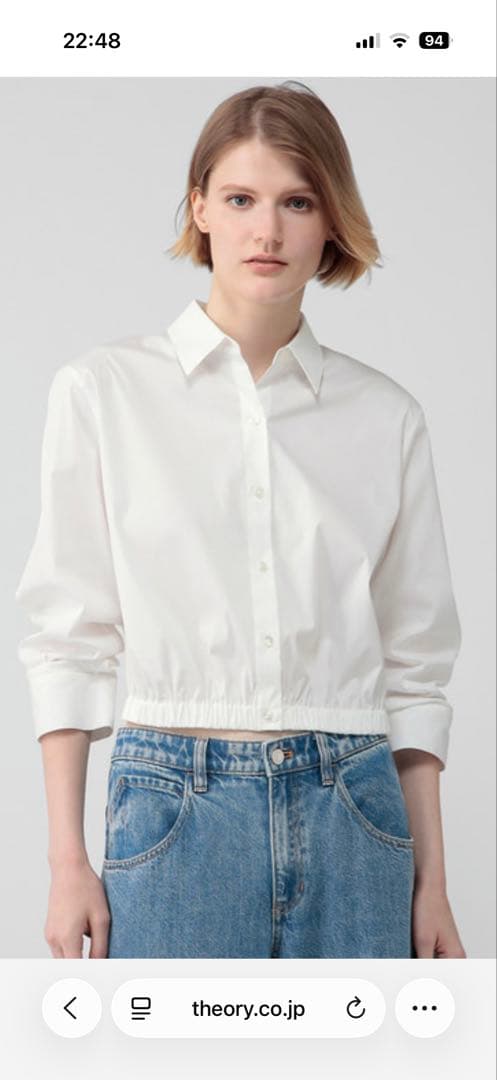 【美品・未使用】theory コットンホワイトクロップドシャツ