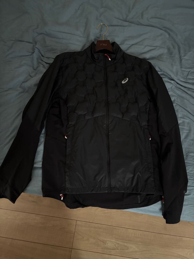 ASICS ROADランニングウィンタージャケット メンズLサイズ