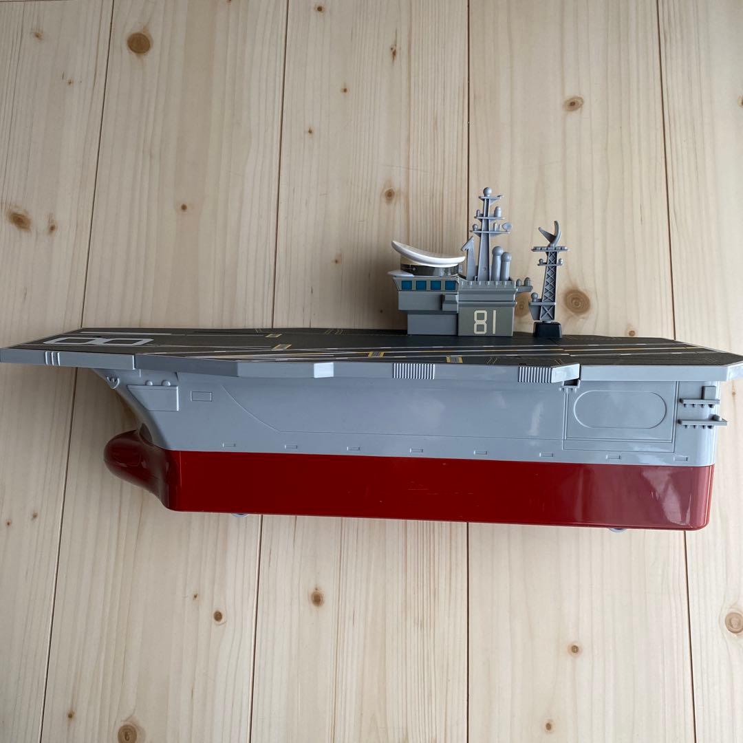 トミカ プレーンズ コレクションシップ 航空母艦フライゼンハワー