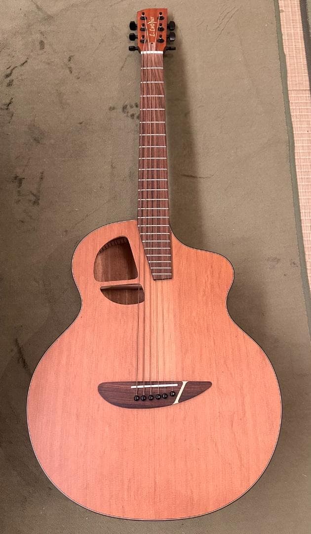 L.Luthier Le Light ST アコースティック ギター 未使用近い L.Luthier エルルシアー Le Light ST アコースティックギター 小振りな