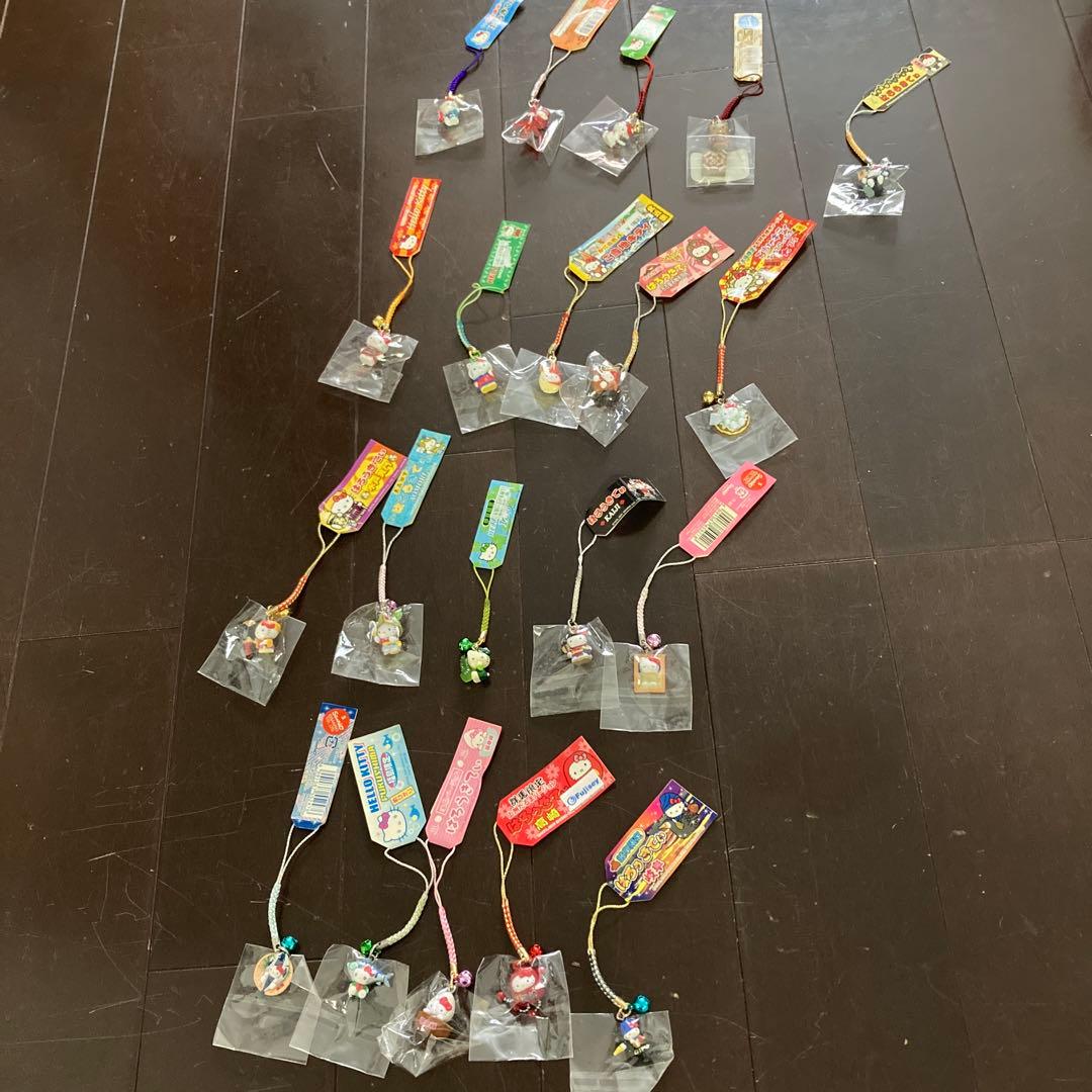 本当の最終お値下げ！ご当地キティ　根付　20個おまとめ 本当の最終お値下げ！ご当地キティ 根付 20個おまとめ 再値下げ ご当地