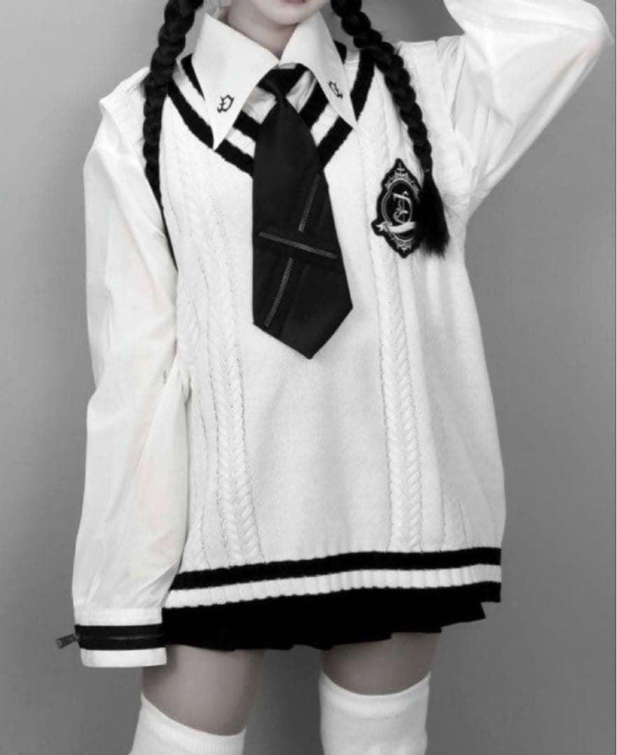 dimmoire 学園ニットベストWhite dimmoire 学園ニットベストWhite - メルカリ