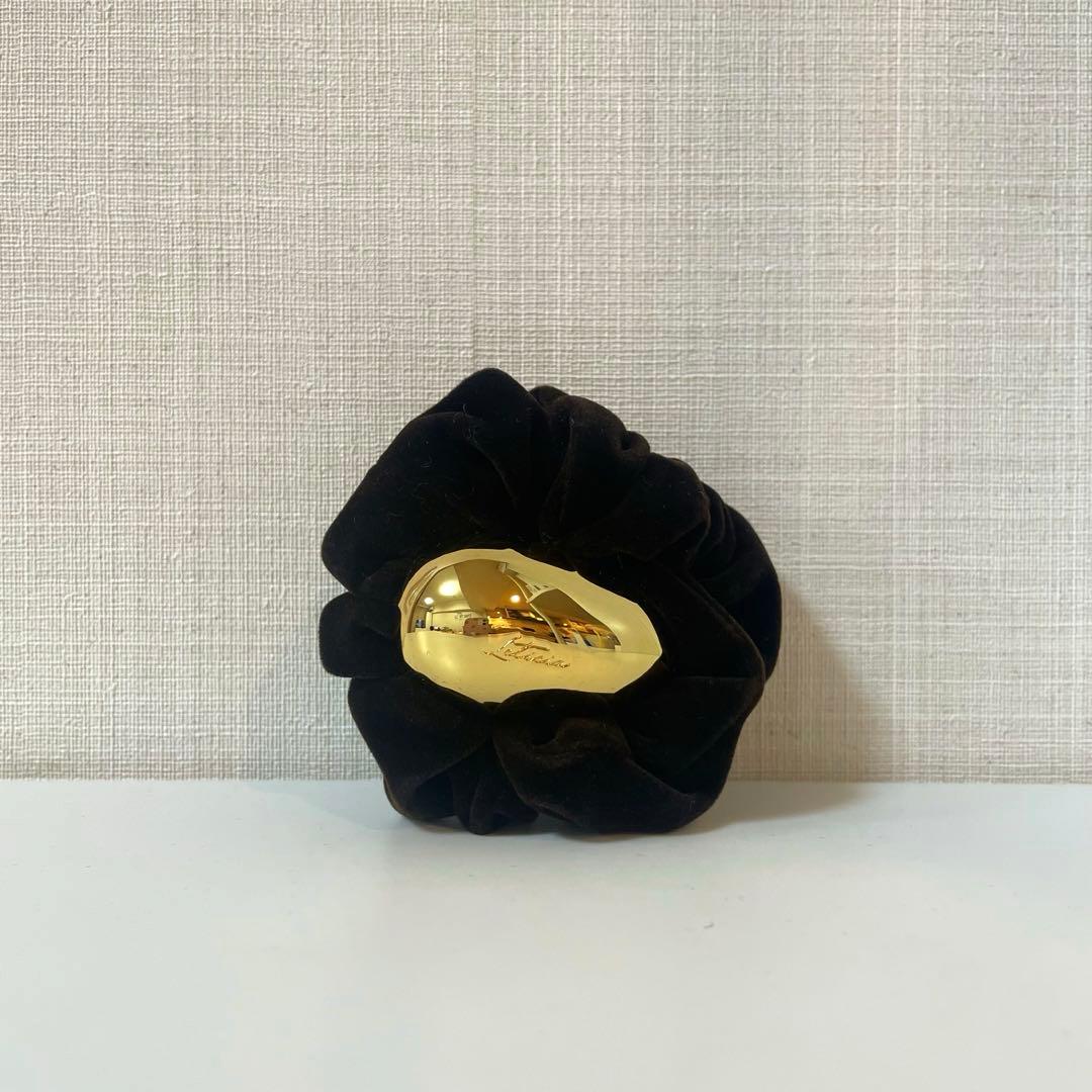 ETICIA レチシア エッグ ベルベット シュシュ ブラウン - メルカリ