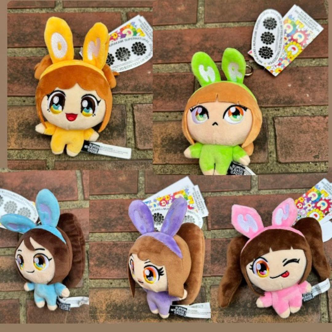 NewJeans MURAKAMI ぬいぐるみキーリング 村上隆 5種コンプ - メルカリ