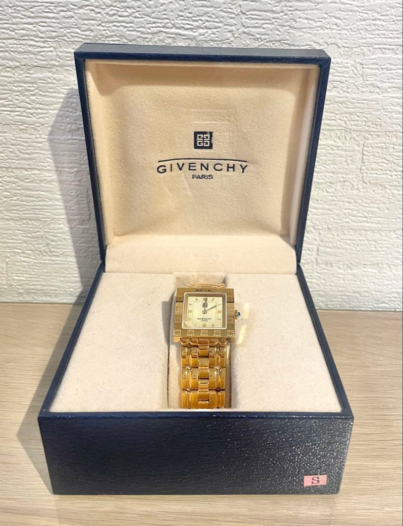 GIVENCHY レディース 時計 ジャンク