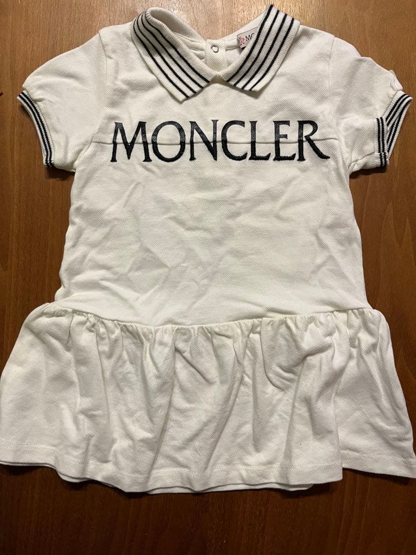 【美品】MONCLER 半袖ポロシャツワンピース MONCLER】ポロシャツドレス ワンピース フロントジップ 半袖 (MONCLER