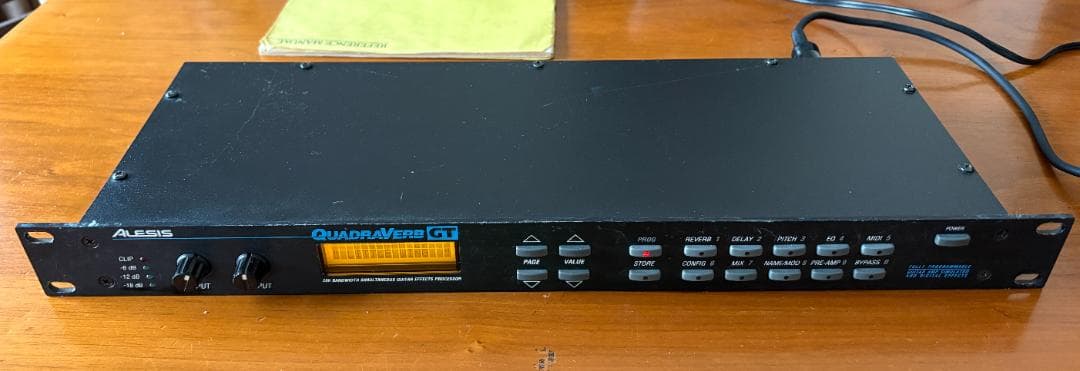 ALESIS QUADRAVERB GT （アレシス クアドラバーブGT）