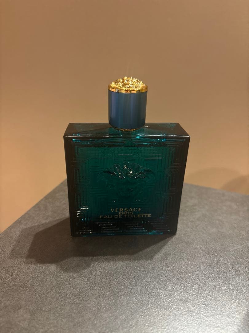 ヴェルサーチ　香水　エロス　100ml エロス オーデトワレ / ヴェルサーチェ(香水, 香水・ヘアフレグランス