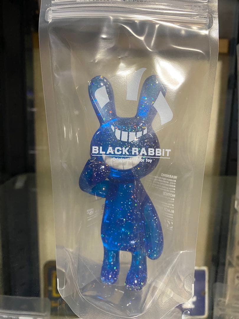 BLACK RABBIT 夜空レインボーラメver レジン入り BLACK RABBIT 夜空レインボーラメver レジン入り □BLACK RABBiT 夜空